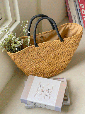 Natural Rattan Bag