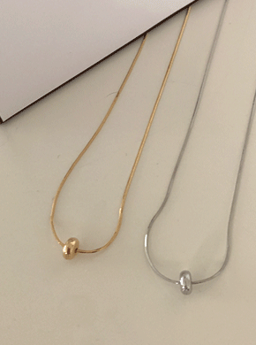 Simple Ball Necklace