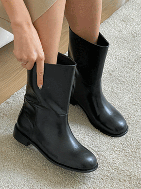 round nose half boots