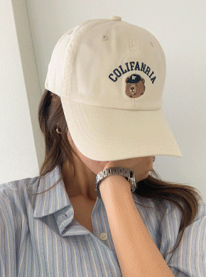 Pooh embroidery cap