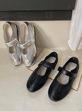 Kyokyo Real Leather Sneakers