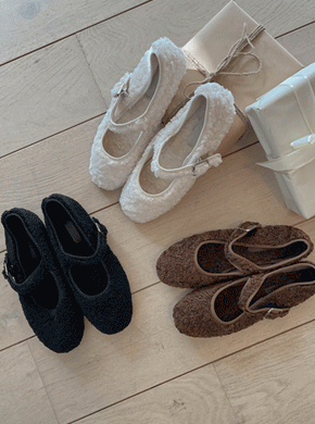 Fluffy Mary Jane shoes