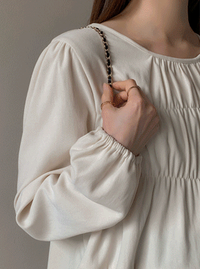 Maternity*Outer fleece madeleine shirring blouse