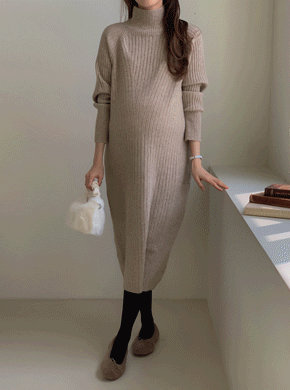 Maternity*Ankum Banneck Corrugated Knit Dress