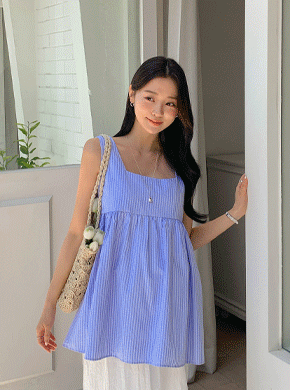 Maternity*Modia Square Neck Sleeveless Blouse