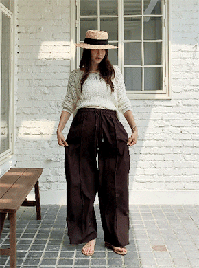 Maternity*Silk Road Pintuck Banding Slacks