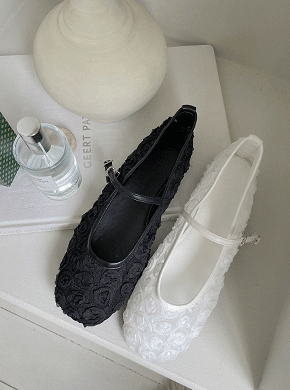 Snowflake Mesh Mary Jane Flat